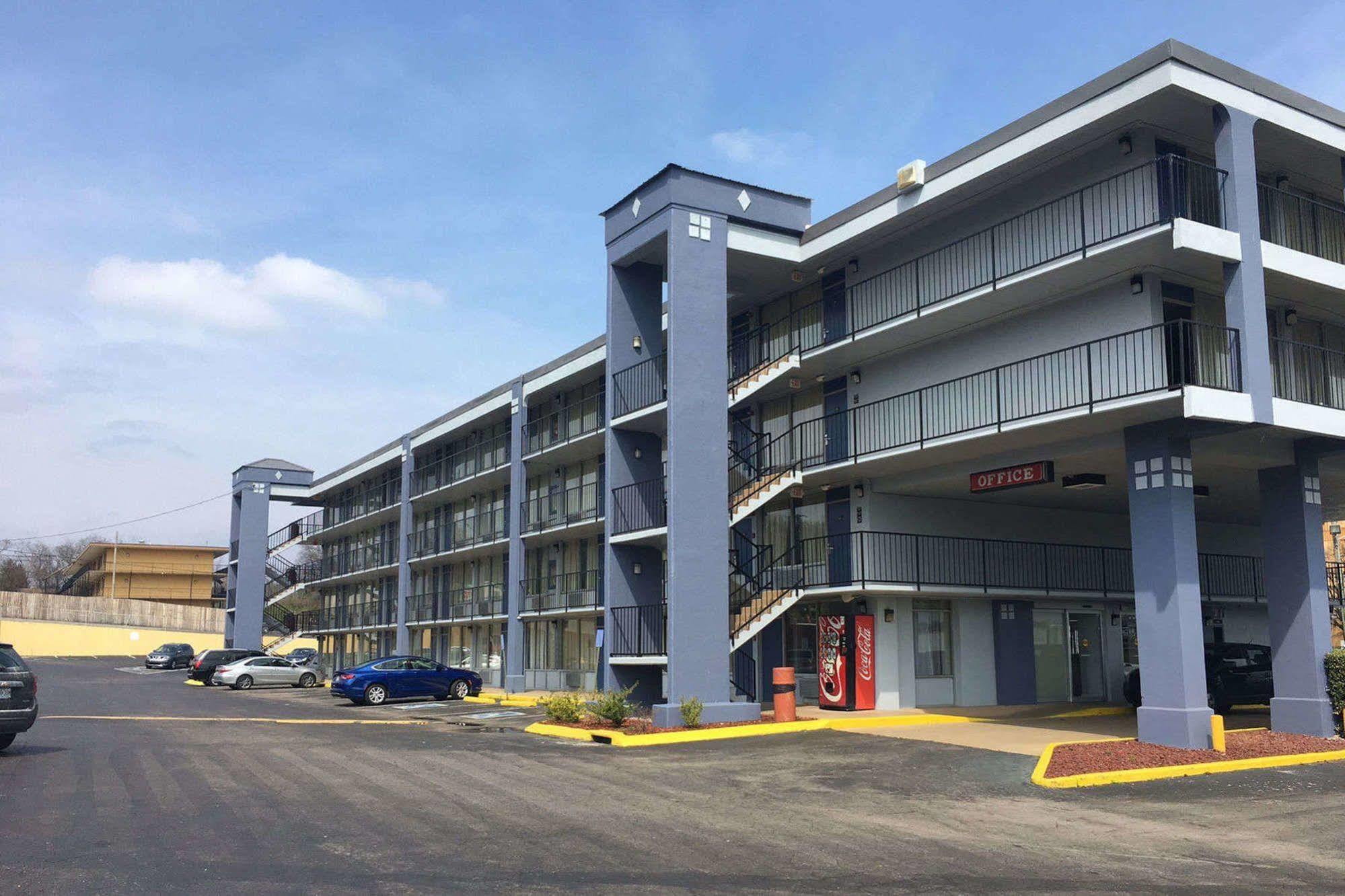 纳什维尔/登特/奥普里兰德区速8酒店 外观 照片